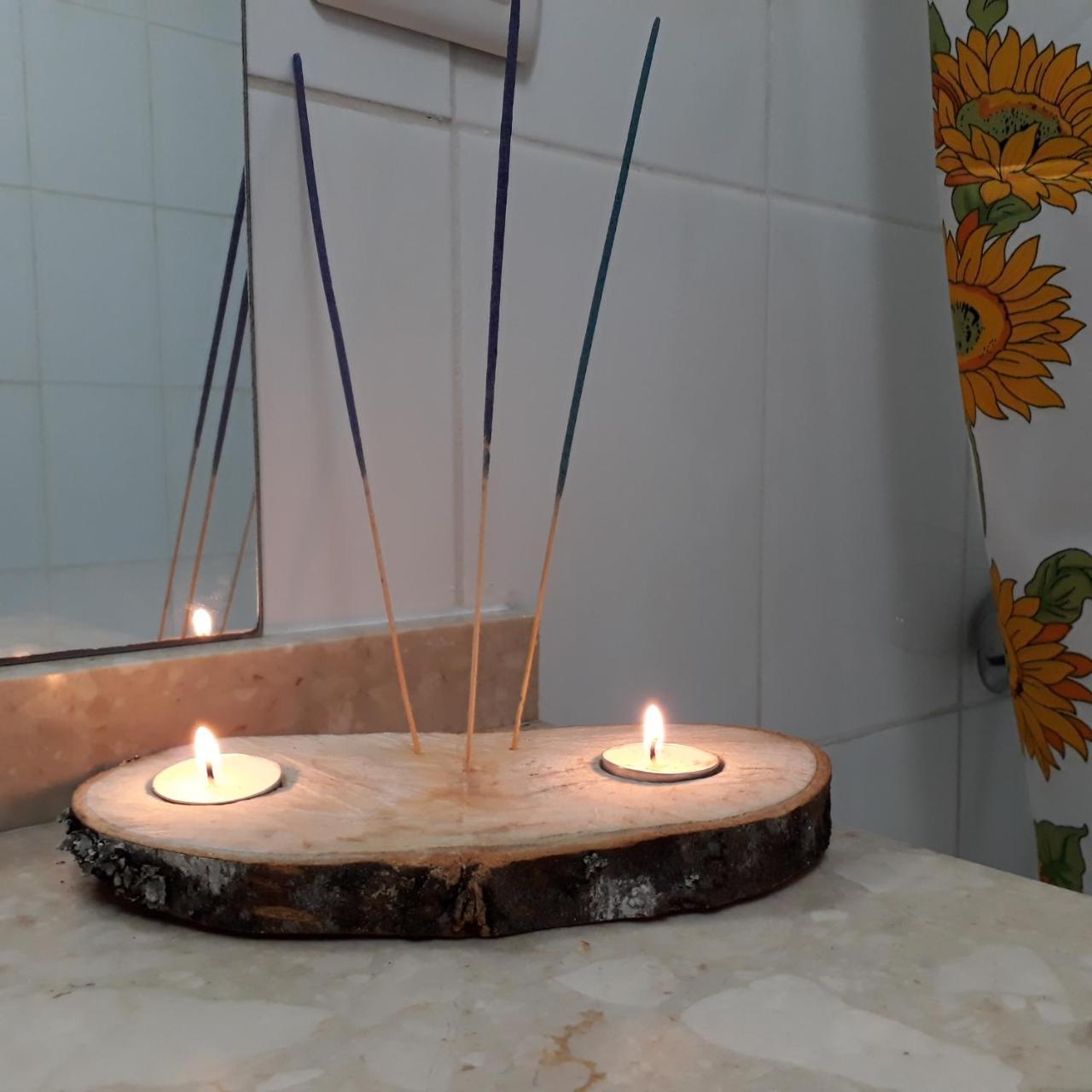 بانغويبولي La Llar Hostel المظهر الخارجي الصورة