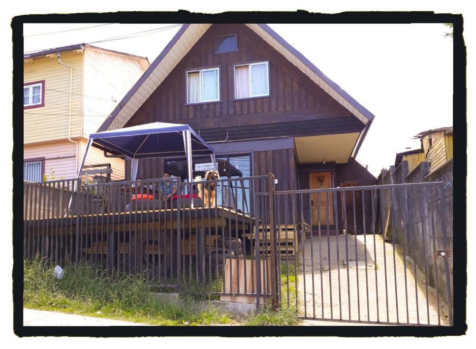 بانغويبولي La Llar Hostel المظهر الخارجي الصورة